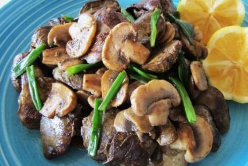 Заказать Бефстроганов из куриной печени с грибами