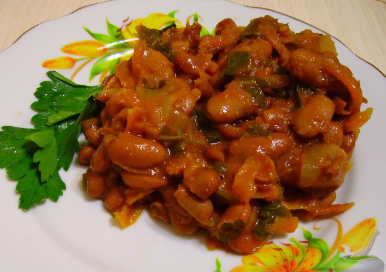 Заказать Фасоль тушеная с овощами
